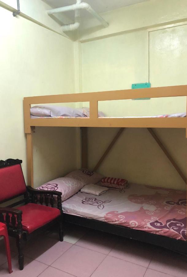 Favila Transient Rooms Pasay Exteriör bild